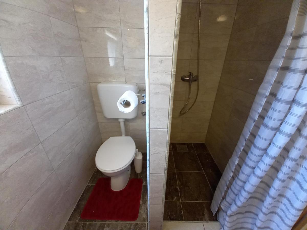 Apartment & Studio Vrdoljak Sveti Anton  Buitenkant foto