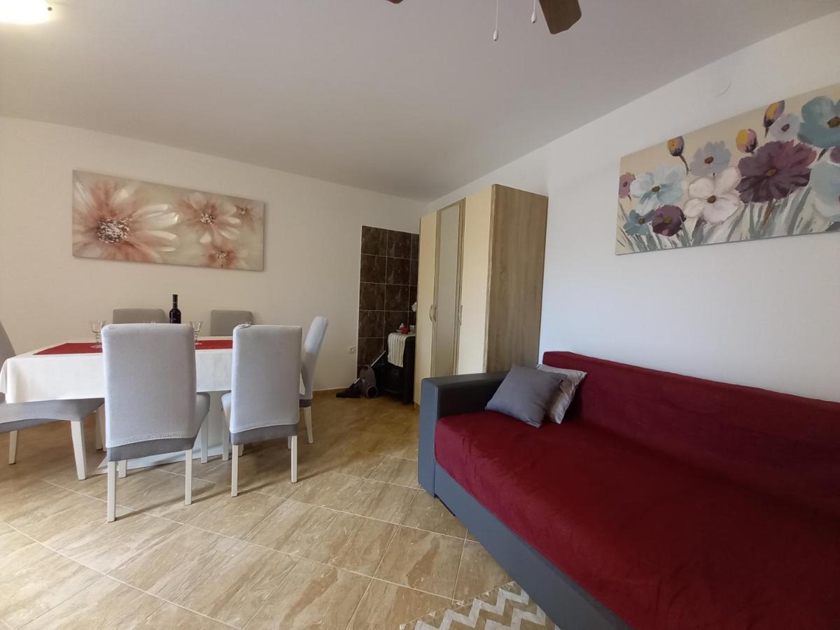 Apartment & Studio Vrdoljak Sveti Anton  Buitenkant foto