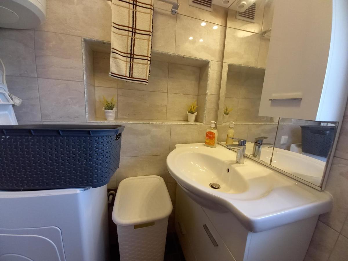 Apartment & Studio Vrdoljak Sveti Anton  Buitenkant foto