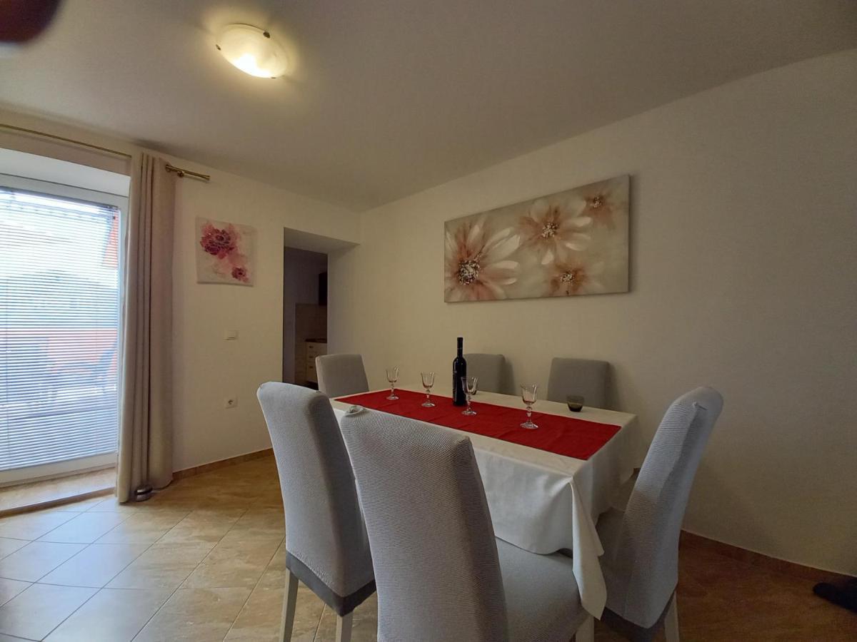 Apartment & Studio Vrdoljak Sveti Anton  Buitenkant foto