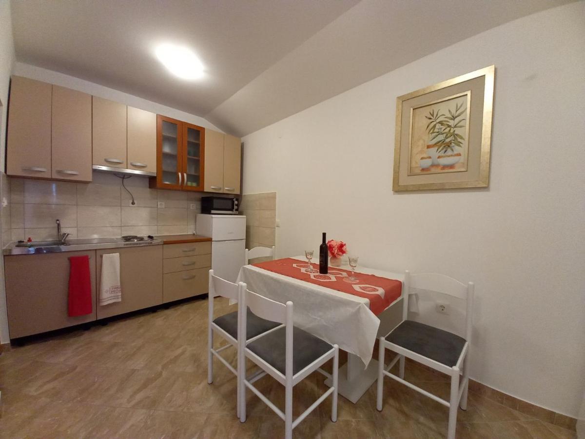 Apartment & Studio Vrdoljak Sveti Anton  Buitenkant foto
