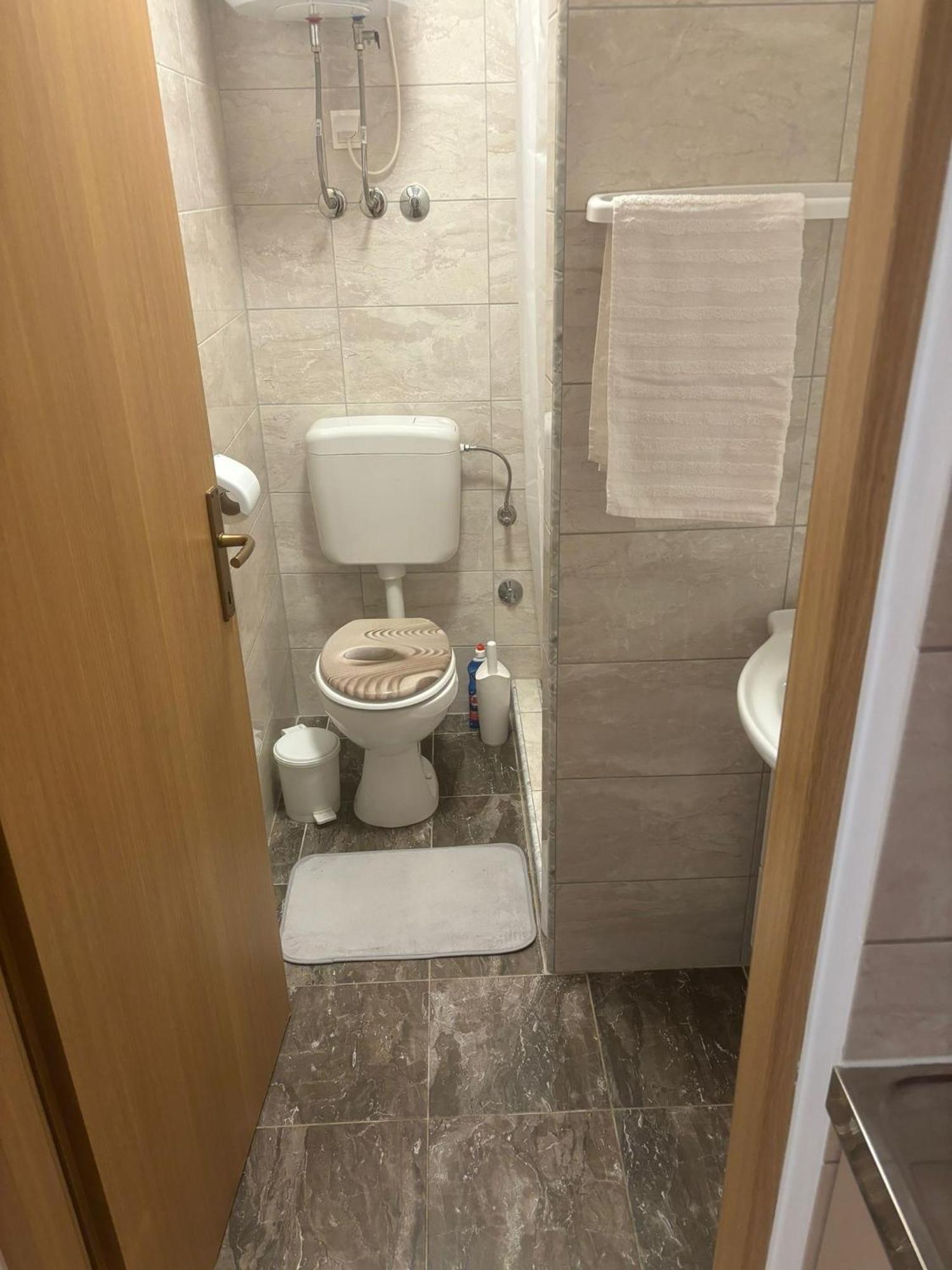 Apartment & Studio Vrdoljak Sveti Anton  Buitenkant foto